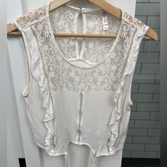Lace Top - Picture 2 of 5